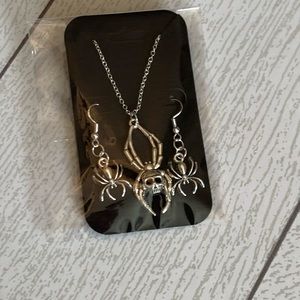 🎃 Silver Spider Necklace & Earrings